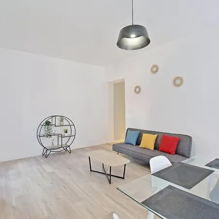 Le Lumineux P3 De Cristiano Apartment Nimes Exterior photo